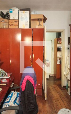 Casa à venda com 240m², 3 quartos e 2 vagas Casa à venda com 240m², 3 quartos e 2 vagasQuarto 02