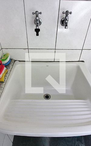 Casa à venda com 144m², 3 quartos e 2 vagasLavanderia