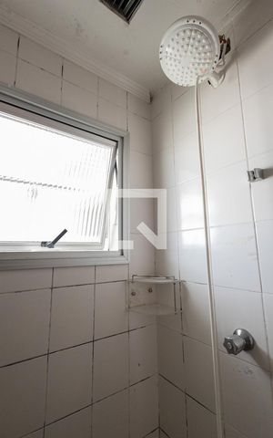 Apartamento para alugar com 75m², 2 quartos e 2 vagas Apartamento para alugar com 75m², 2 quartos e 2 vagasBanheiro Suite
