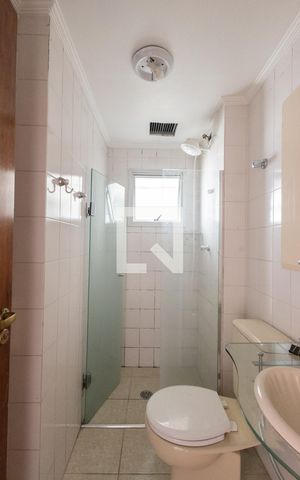 Apartamento para alugar com 75m², 2 quartos e 2 vagas Apartamento para alugar com 75m², 2 quartos e 2 vagasBanheiro Suite