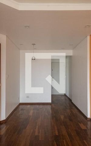 Apartamento para alugar com 75m², 2 quartos e 2 vagas Apartamento para alugar com 75m², 2 quartos e 2 vagasSala