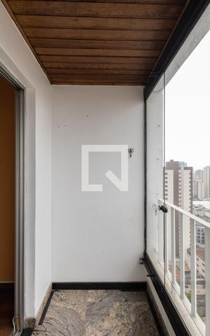 Apartamento para alugar com 75m², 2 quartos e 2 vagas Apartamento para alugar com 75m², 2 quartos e 2 vagasVaranda Sala