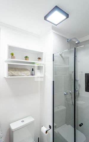Apartamento à venda com 29m², 1 quarto e sem vaga Apartamento à venda com 29m², 1 quarto e sem vagaBanheiro Social