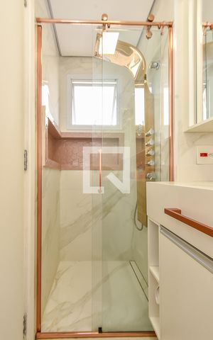 Apartamento para alugar com 45m², 1 quarto e 1 vaga Apartamento para alugar com 45m², 1 quarto e 1 vagaBanheiro do Quarto