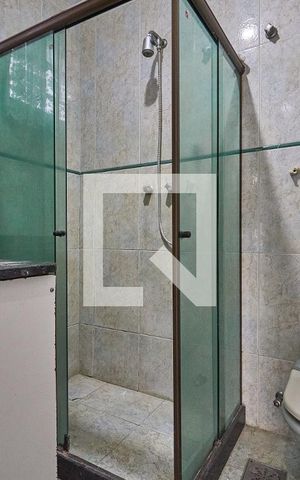 Apartamento à venda com 130m², 5 quartos e sem vaga Apartamento à venda com 130m², 5 quartos e sem vagaBanheiro