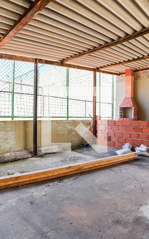 Apartamento à venda com 80m², 4 quartos e 2 vagas Apartamento à venda com 80m², 4 quartos e 2 vagasÁrea Comum - Churrasqueira