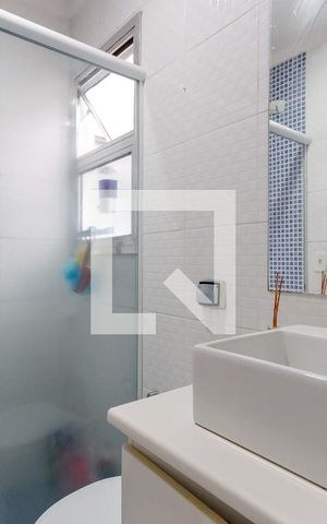 Apartamento à venda com 80m², 4 quartos e 2 vagasBanheiro