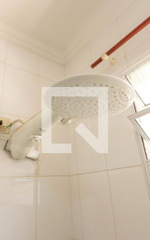 Casa para alugar com 110m², 4 quartos e 2 vagasBanheiro Social