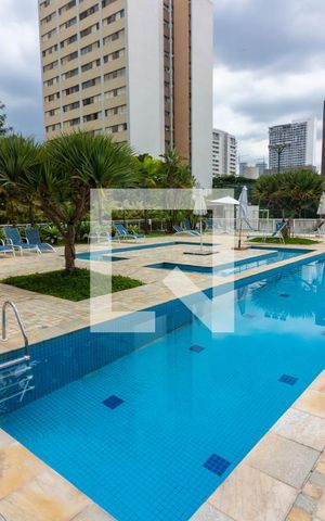 Apartamento para alugar com 38m², 1 quarto e 1 vagaPiscina