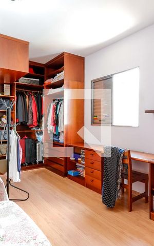 Casa à venda com 300m², 4 quartos e sem vagaSuíte 2