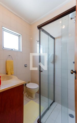 Casa à venda com 300m², 4 quartos e sem vagaBanheiro da Suíte 2