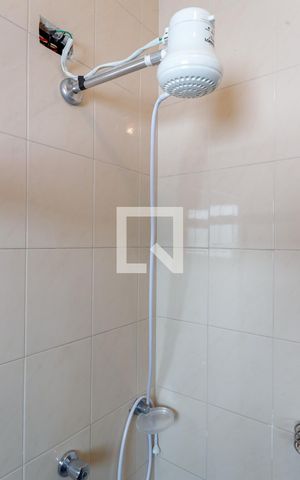 Casa à venda com 300m², 4 quartos e sem vagaBanheiro da Suíte 2