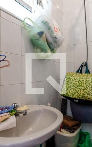 Casa à venda com 300m², 4 quartos e sem vagaBanheiro de Serviço