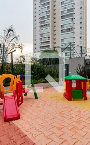Apartamento para alugar com 115m², 2 quartos e 1 vagaÁrea comum - Playground