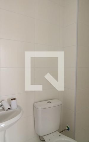 Apartamento à venda com 33m², 2 quartos e sem vagaBanheiro