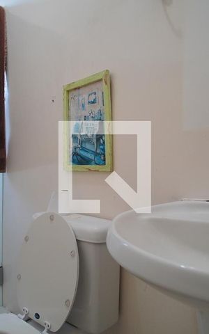 Casa para alugar com 260m², 4 quartos e 3 vagasBanheiro da Suíte