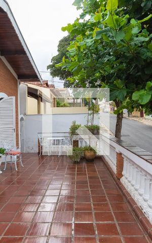 Casa à venda com 179m², 3 quartos e 3 vagas Casa à venda com 179m², 3 quartos e 3 vagasVaranda da Sala