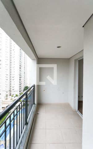 Apartamento à venda com 70m², 3 quartos e 1 vaga Apartamento à venda com 70m², 3 quartos e 1 vagaVaranda