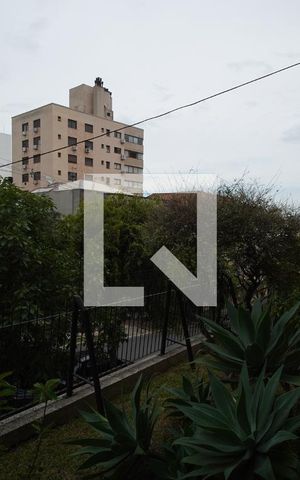 Apartamento para alugar com 475m², 3 quartos e sem vagaÁrea comum