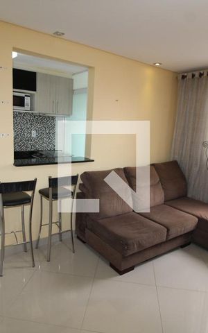 Apartamento para alugar com 46m², 2 quartos e 1 vagaSala