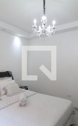 Casa à venda com 195m², 3 quartos e 3 vagasSuíte master