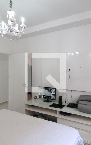 Casa à venda com 195m², 3 quartos e 3 vagasSuíte master