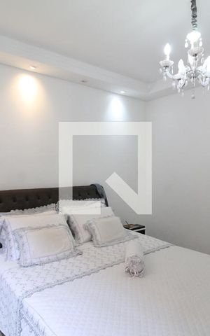 Casa à venda com 195m², 3 quartos e 3 vagasSuíte master