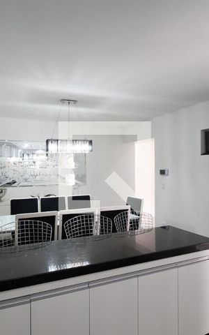 Casa à venda com 195m², 3 quartos e 3 vagasCozinha