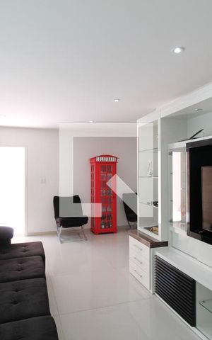 Casa à venda com 195m², 3 quartos e 3 vagasSala  