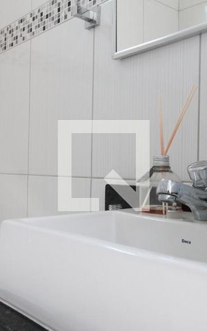 Casa à venda com 195m², 3 quartos e 3 vagasBanheiro de serviço
