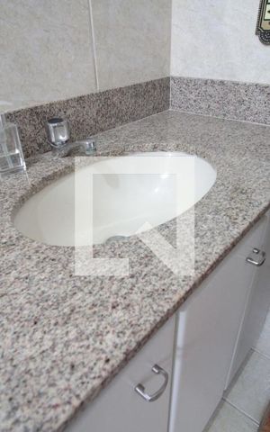 Apartamento para alugar com 92m², 3 quartos e 2 vagasBanheiro da Suíte