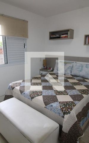 Apartamento à venda com 76m², 2 quartos e 1 vagaQuarto