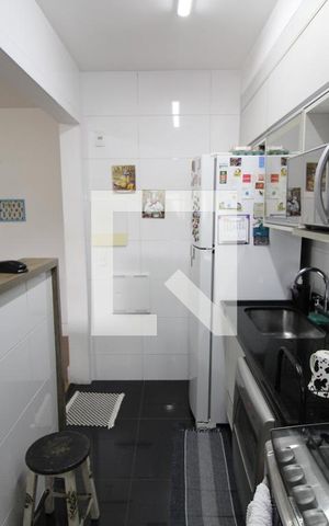 Apartamento à venda com 76m², 2 quartos e 1 vagaSala/Cozinha