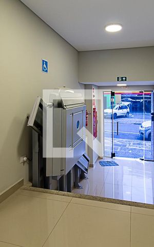 Studio para alugar com 36m², 1 quarto e sem vaga Studio para alugar com 36m², 1 quarto e sem vagaEntrada