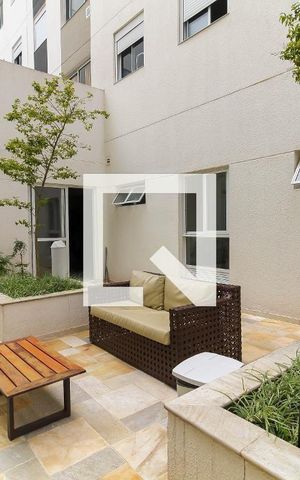 Apartamento à venda com 34m², 2 quartos e sem vagaÁrea comum