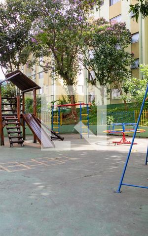 Apartamento à venda com 80m², 2 quartos e 1 vaga Apartamento à venda com 80m², 2 quartos e 1 vagaÁrea comum - Playground