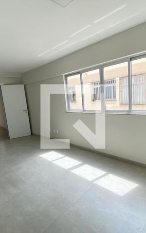 Apartamento à venda com 62m², 2 quartos e 2 vagasSala
