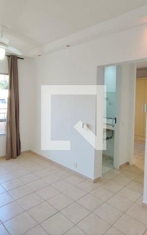 Apartamento à venda com 45m², 2 quartos e 1 vaga Apartamento à venda com 45m², 2 quartos e 1 vagaSala