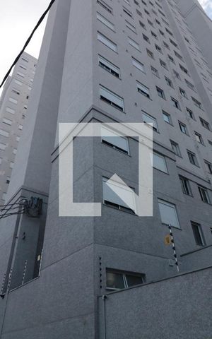 Apartamento para alugar com 38m², 2 quartos e sem vagaFachada