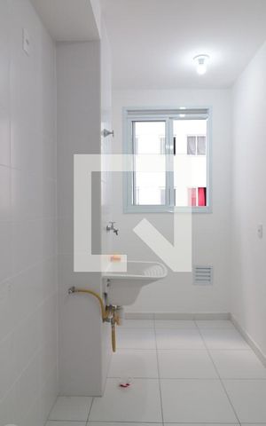 Apartamento para alugar com 38m², 2 quartos e sem vagaÁrea de serviço