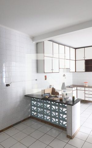 Casa à venda com 179m², 3 quartos e 1 vagaCozinha 
