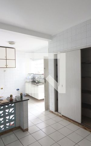 Casa à venda com 179m², 3 quartos e 1 vagaCozinha 