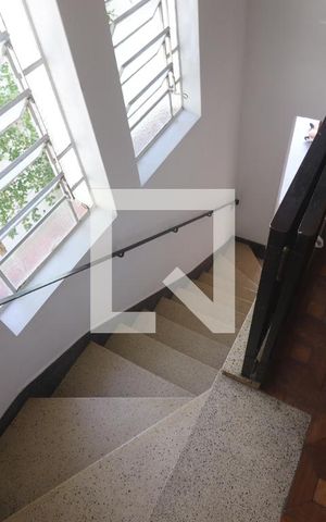 Casa à venda com 179m², 3 quartos e 1 vagaEscada 