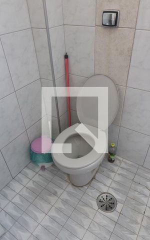 Casa à venda com 179m², 3 quartos e 1 vagaBanheiro 