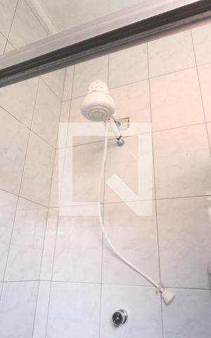 Casa à venda com 179m², 3 quartos e 1 vagaBanheiro 