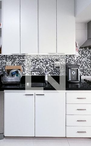 Apartamento à venda com 150m², 2 quartos e 1 vagaCozinha