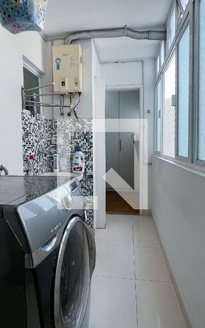 Apartamento à venda com 150m², 2 quartos e 1 vagaÁrea de Serviço