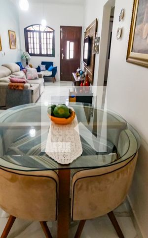 Casa à venda com 100m², 2 quartos e 1 vaga Casa à venda com 100m², 2 quartos e 1 vagaSala de Jantar