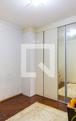 Casa à venda com 218m², 3 quartos e 3 vagas Casa à venda com 218m², 3 quartos e 3 vagasQuarto 3 - Suíte