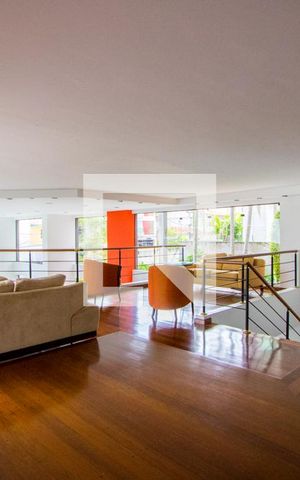 Apartamento à venda com 170m², 4 quartos e 3 vagas Apartamento à venda com 170m², 4 quartos e 3 vagasÁrea comum - Salão de festas